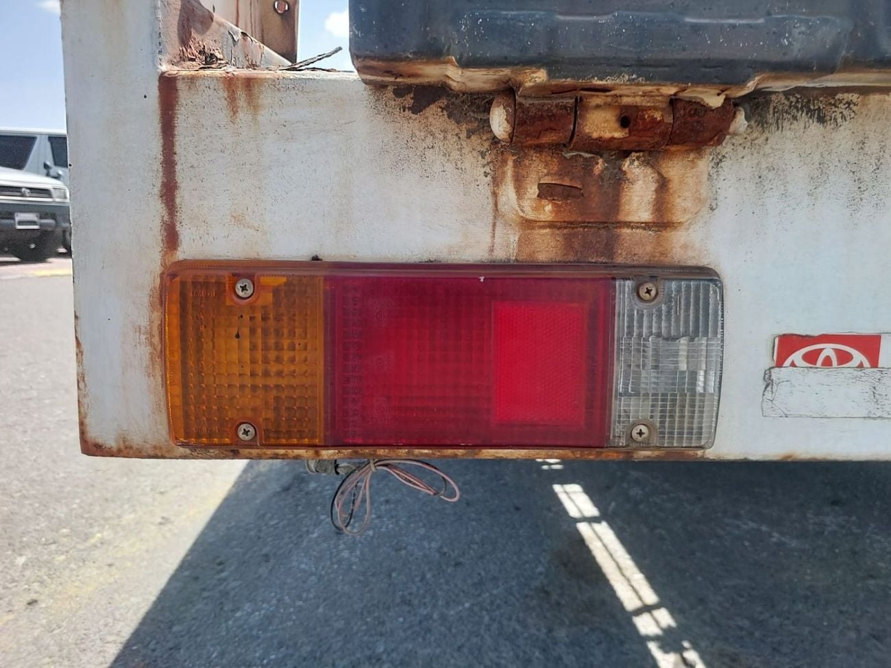 Toyota Toyoace TOYOTA TOYOACE TRUCK RHD 1997 MODEL 4.1 L DIESEL MANUAL(PM00934)