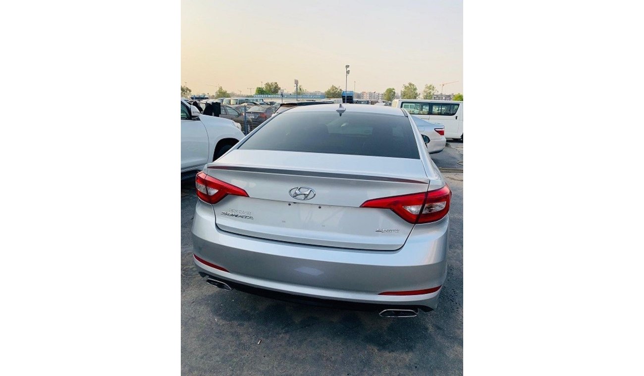 Hyundai Sonata 2016 Hyundai Sonata Silver SPORT | C 1011