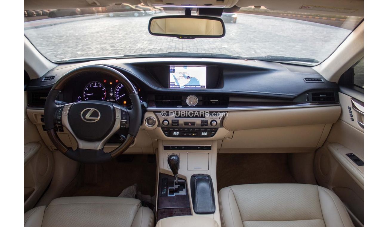 Lexus ES350