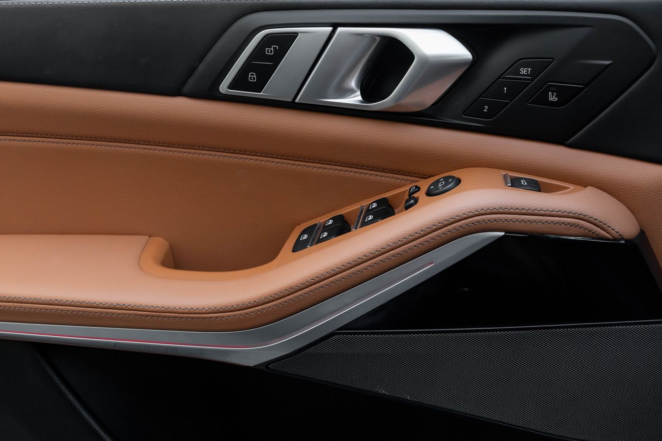 بي أم دبليو X5 X5 M Sport | 3,428 P.M | 0% Downpayment | Full BMW History!