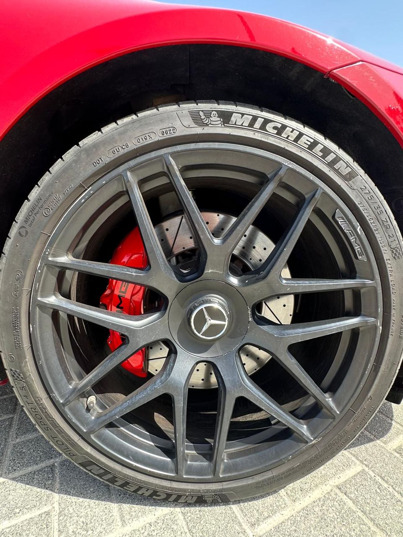 مرسيدس بنز ايه ام جي جي تي 53