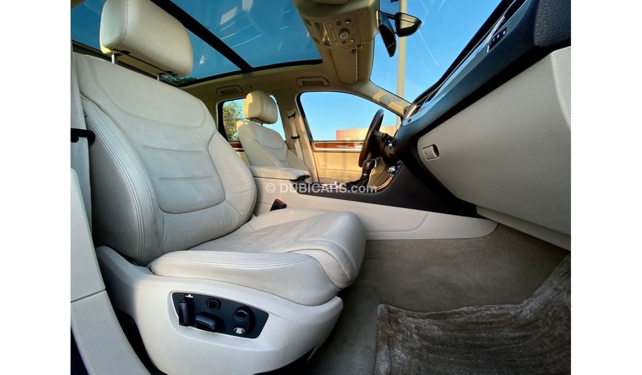 Volkswagen Touareg R-Line fully loaded