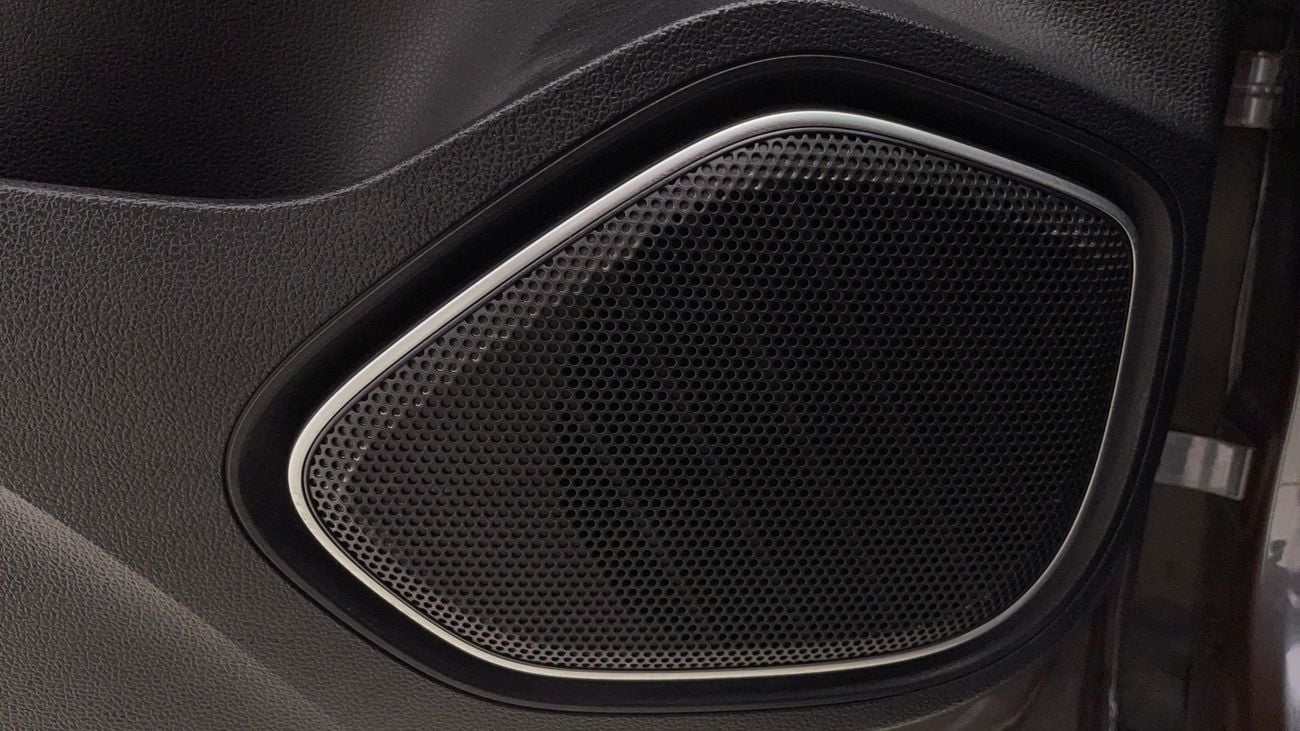 أم جي HS LUXURY TROPHY 2 | بدون دفعة مقدمة | اختبار القيادة في المنزل