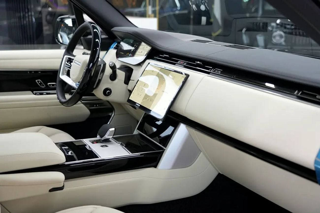 Land Rover Range Rover 2026 Range Rover Vogue HSE P400 | Export