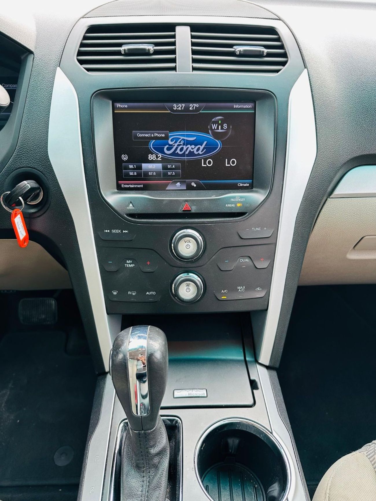 Ford Explorer AED 810 PM | FORD EXPLORER XLT 4WD | 0% DP | GCC | AGENCY MAINTAINED | WELL MAINTAINED