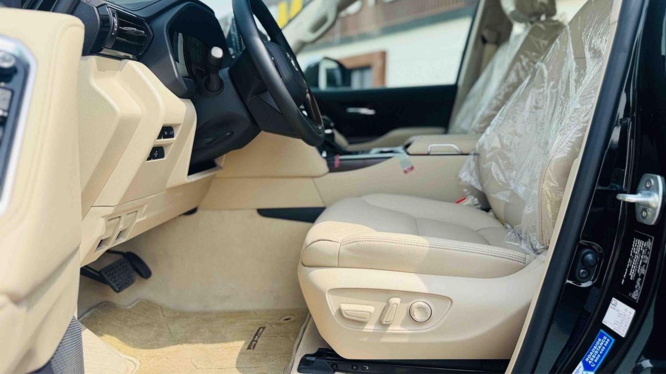 Toyota Land Cruiser VXR BLACK ISNDIE BIEGE 2026
