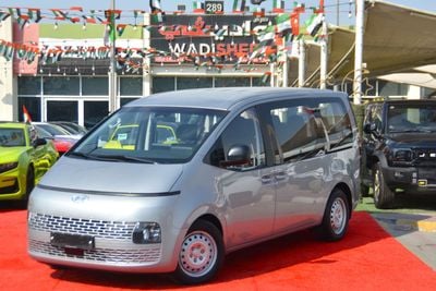 هيونداي ستاريا DIESEL 11 SEATS