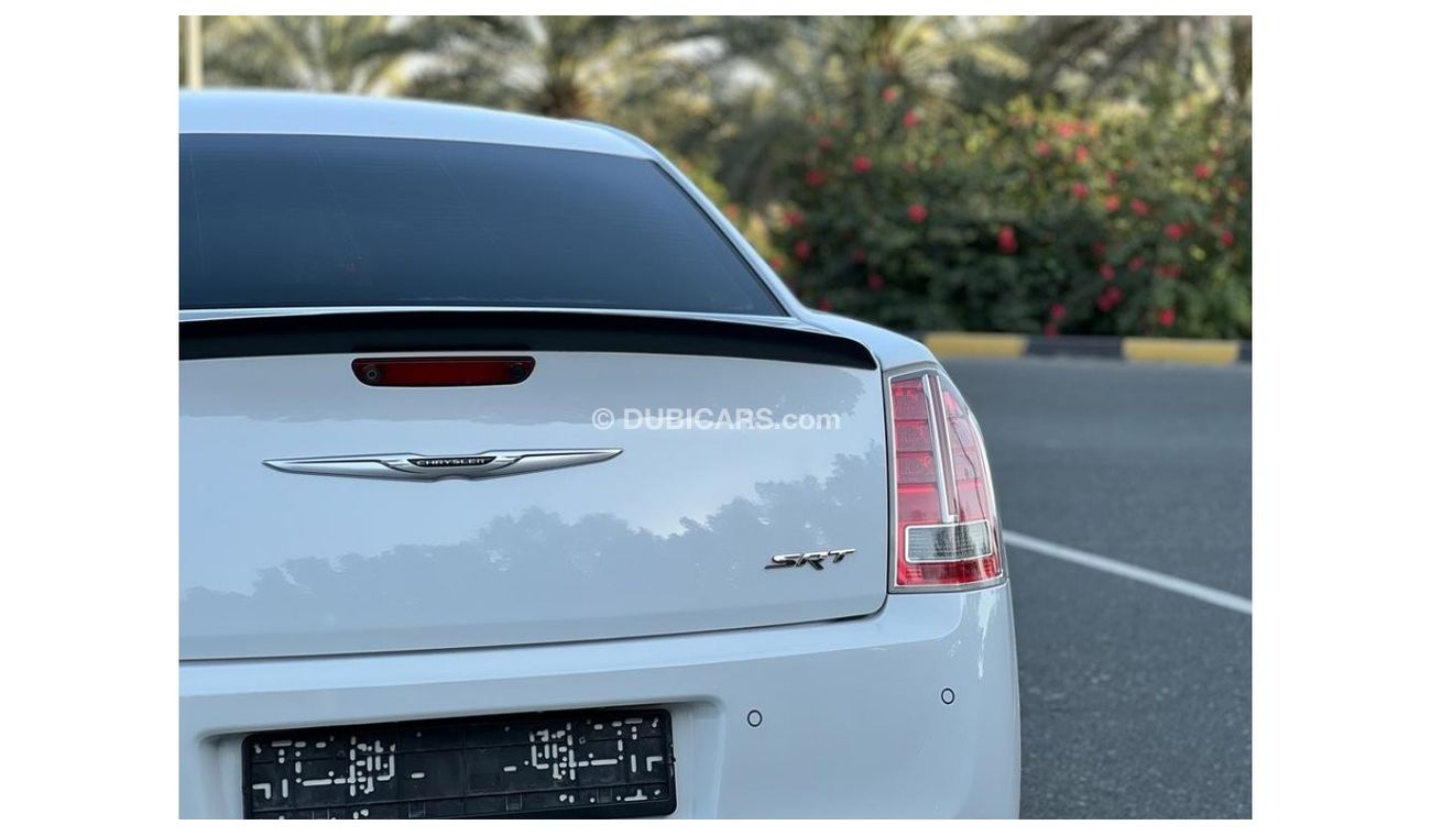 Chrysler 300C SRT8 CHRYSLER 300C SRT 2013 GCC PERFECT CONDITION - ACCIDENT FREE - 2KEYS - FULL SERVICE HISTORY AVA
