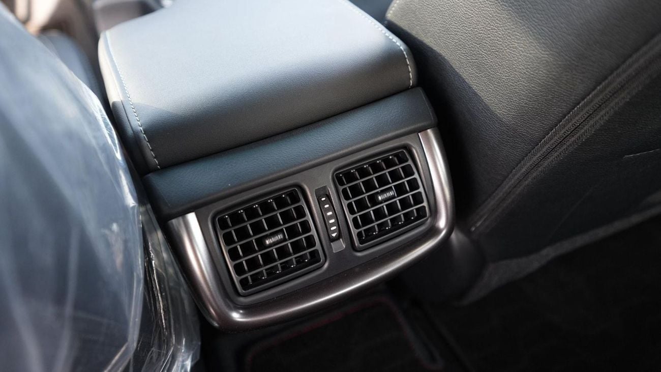 تويوتا هيلوكس TOYOTA HILUX GR Sport 4.0L MY25