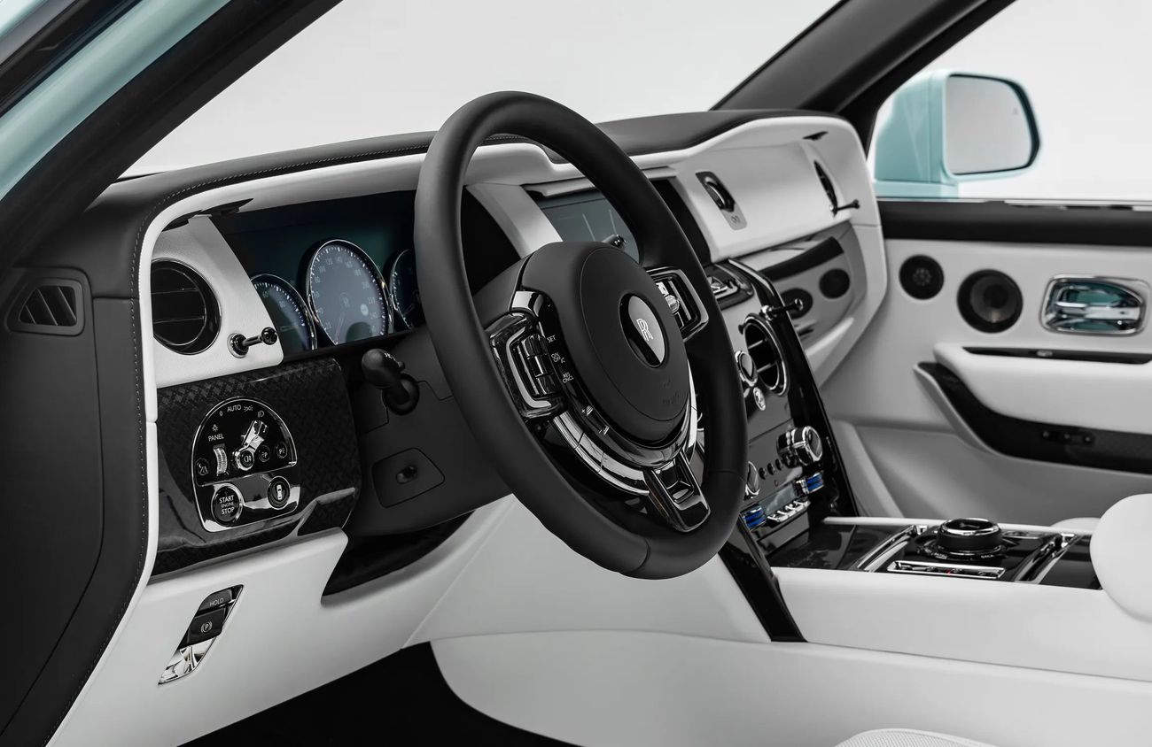 Rolls-Royce Cullinan 6.75L V12 Twin-Turbocharged Engine