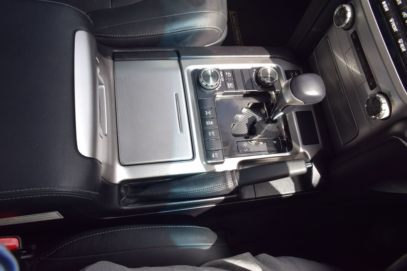 Toyota Land Cruiser VX FULL OPTION DIESEL 4.5L RHD (Export Only)