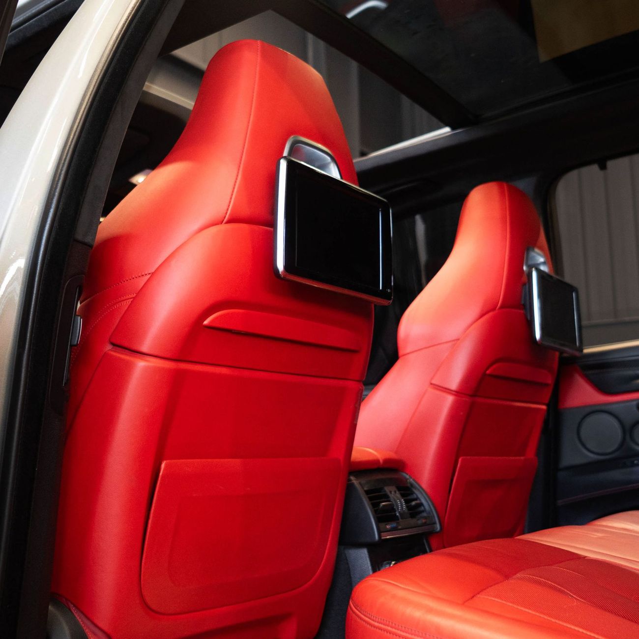 بي أم دبليو X5 M Std 4.4L AED 4,856 pm • 0% Downpayment • BMW X5M • 1 Year Warranty