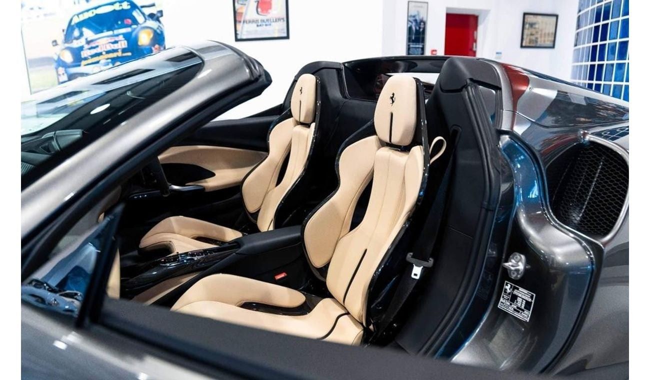 فيراري 296 GTS 3.0T V6 Spider F1 RIGHT HAND DRIVE