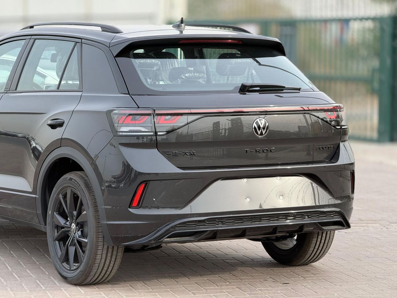 فولكس واجن T ROC 300 TSI 1.5L Turbo Petrol 2025 Export Price @ 73,000 AED