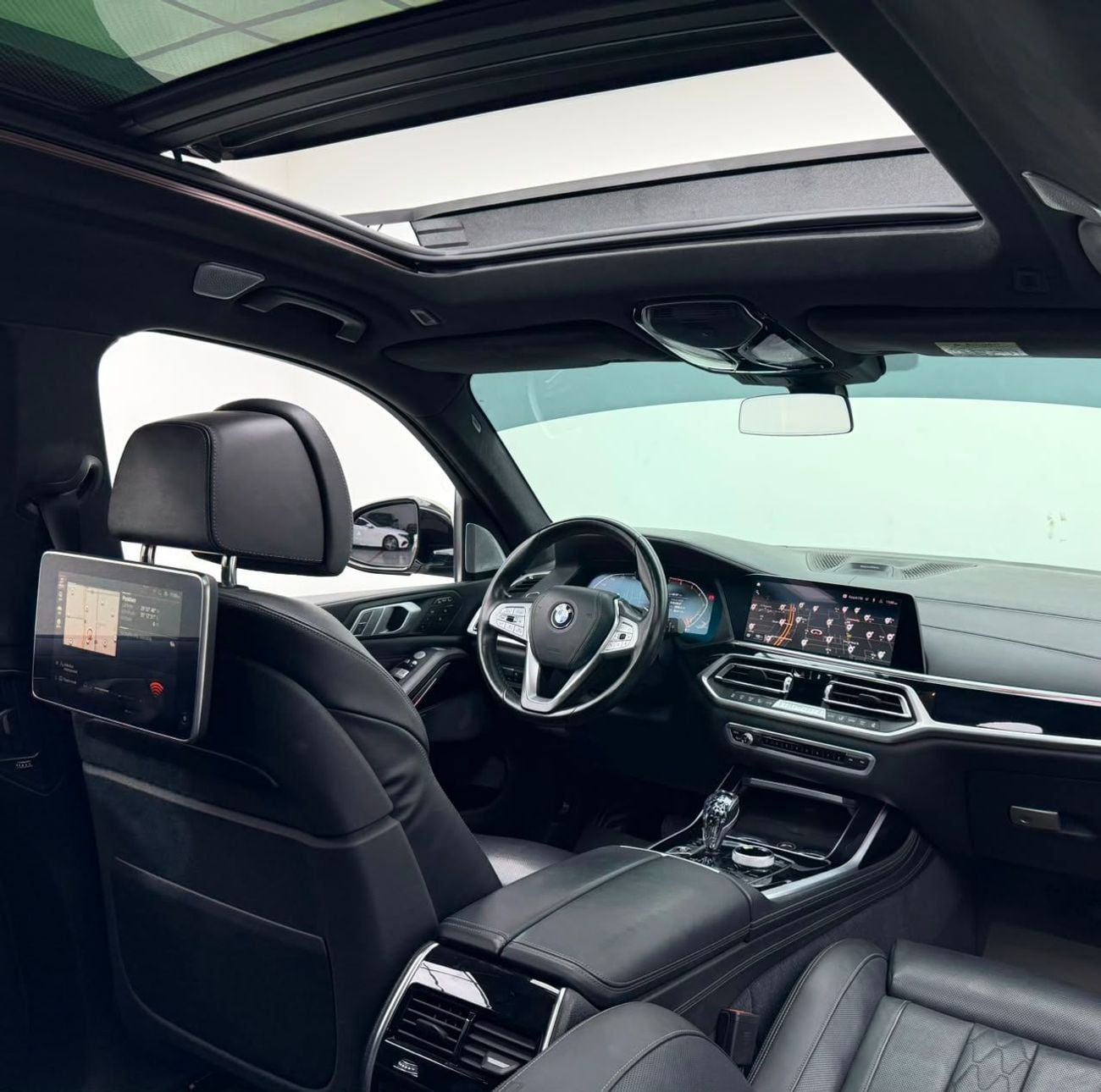 BMW X7 50i PURE EXCELLENCE 2019 BMW X7 xDrive50i, Warranty, Full Service History, 7 Seater, Excellent Condition, GCC