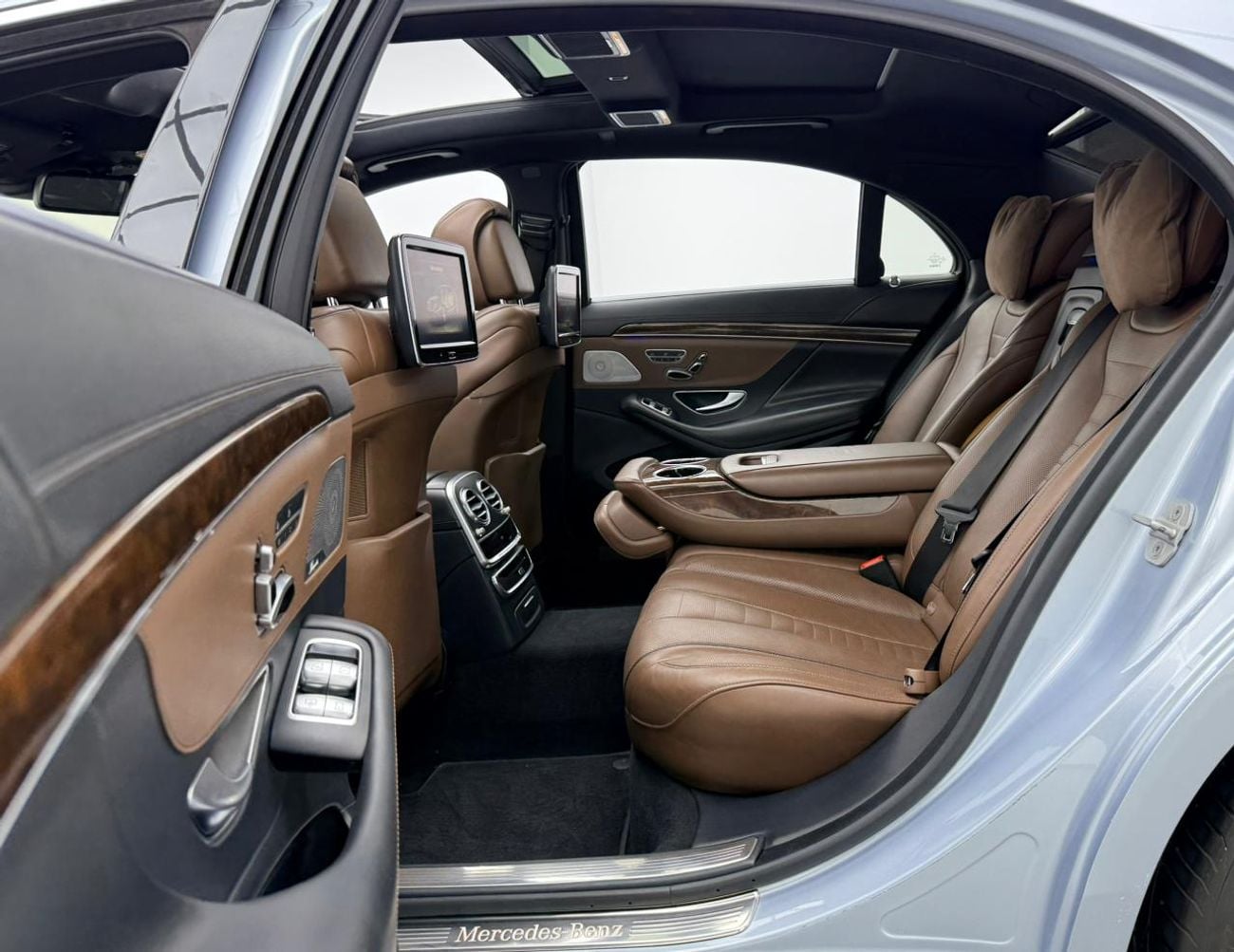 مرسيدس بنز S 500 2016 Mercedes Benz S500, Head-Up Display, Burmester Premium Sound System, Excellent Condition, GCC