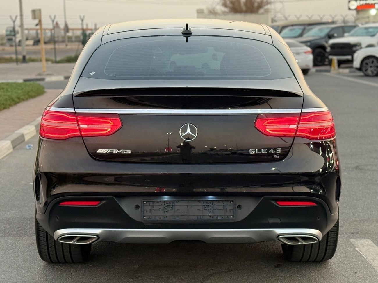 Mercedes Benz GLE43 AMG STD Mercedes Benz GLE 43 AMG Coupe 3.0L