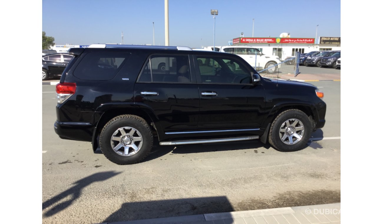 Toyota 4Runner 2013 BLACK 7 SEATER