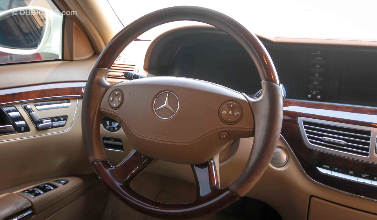 Mercedes-Benz S 500