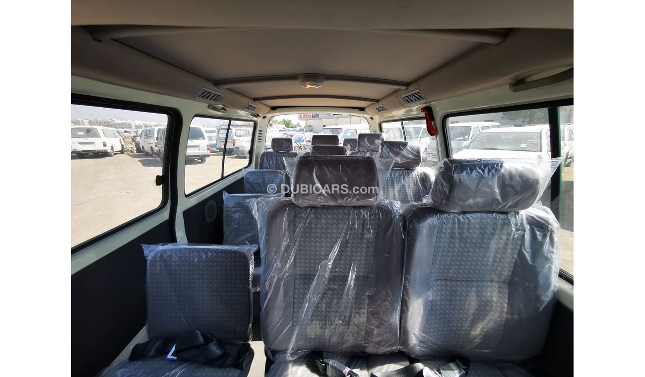 غولدن دراغون XML6502E 2.2L, M/T, 15' Tyre, Key Start, Xenon Headlight, CODE-GDW20