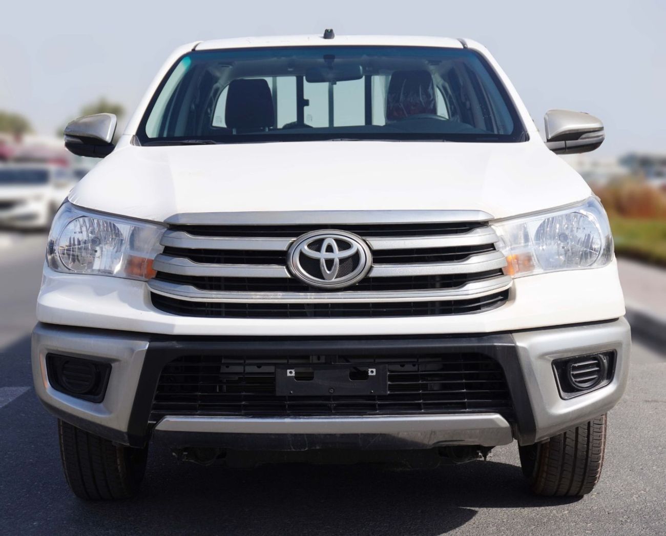 تويوتا هيلوكس HILUX 2.7L 4X2 A/T
