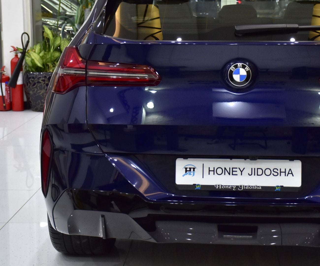 بي أم دبليو X3 20 XDRIVE M SPORT عرض ممتاز لسيارة BMW X3 20 xDrive (موديل 2026) باللون الأزرق بمواصفات خليجية