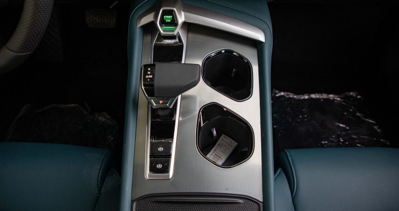 أم جي 7 1.5L DCT ELEGANCE SPORT PACKAGE SPOILER