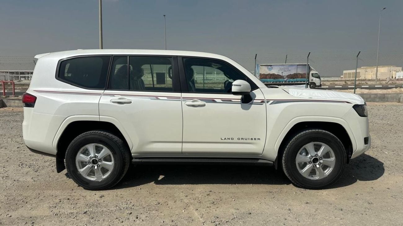 Toyota Land Cruiser GX-R . 3.5L . Petrol . V6 . 4WD . 7 Seater . 4 Door