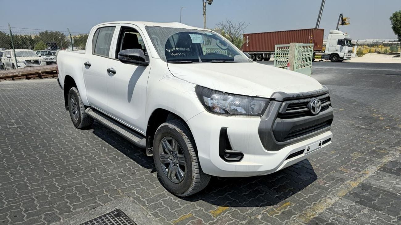 تويوتا هيلوكس Toyota Hilux Double Cabin 2.7L Petrol Auto Wide Body