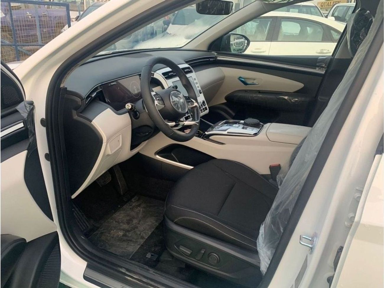 Hyundai Tucson 1.6L Petrol, SUV, FWD, 5 Doors, Full option all colors available