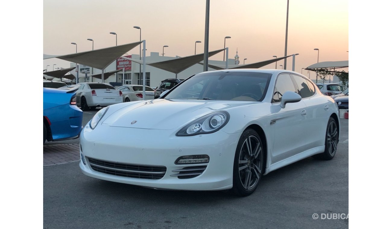 Porsche Panamera PORSCHE PANAMERA  MODEL 2013 GCC CAR PERFECT CONDITION FULL OPTION SUN ROOF LEATHER SEATS BACK CAMER