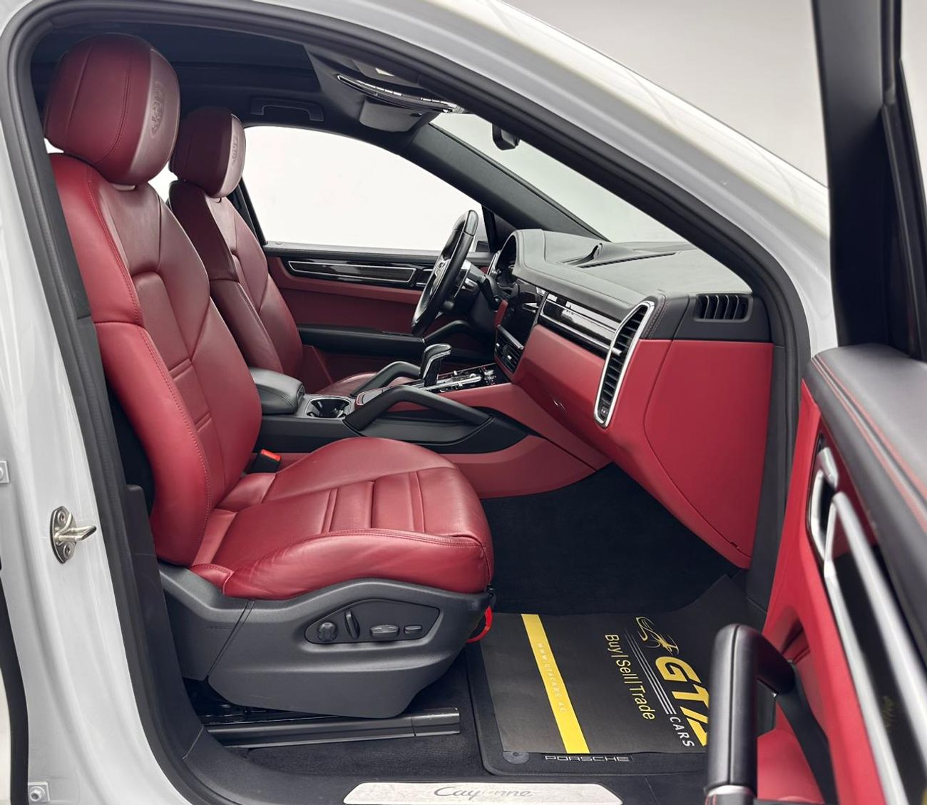 Porsche Cayenne Base Coupe 2022 Porsche Cayenne Coupe, Nov/2026 Porsche Warranty, Porsche Full Service History, Exce