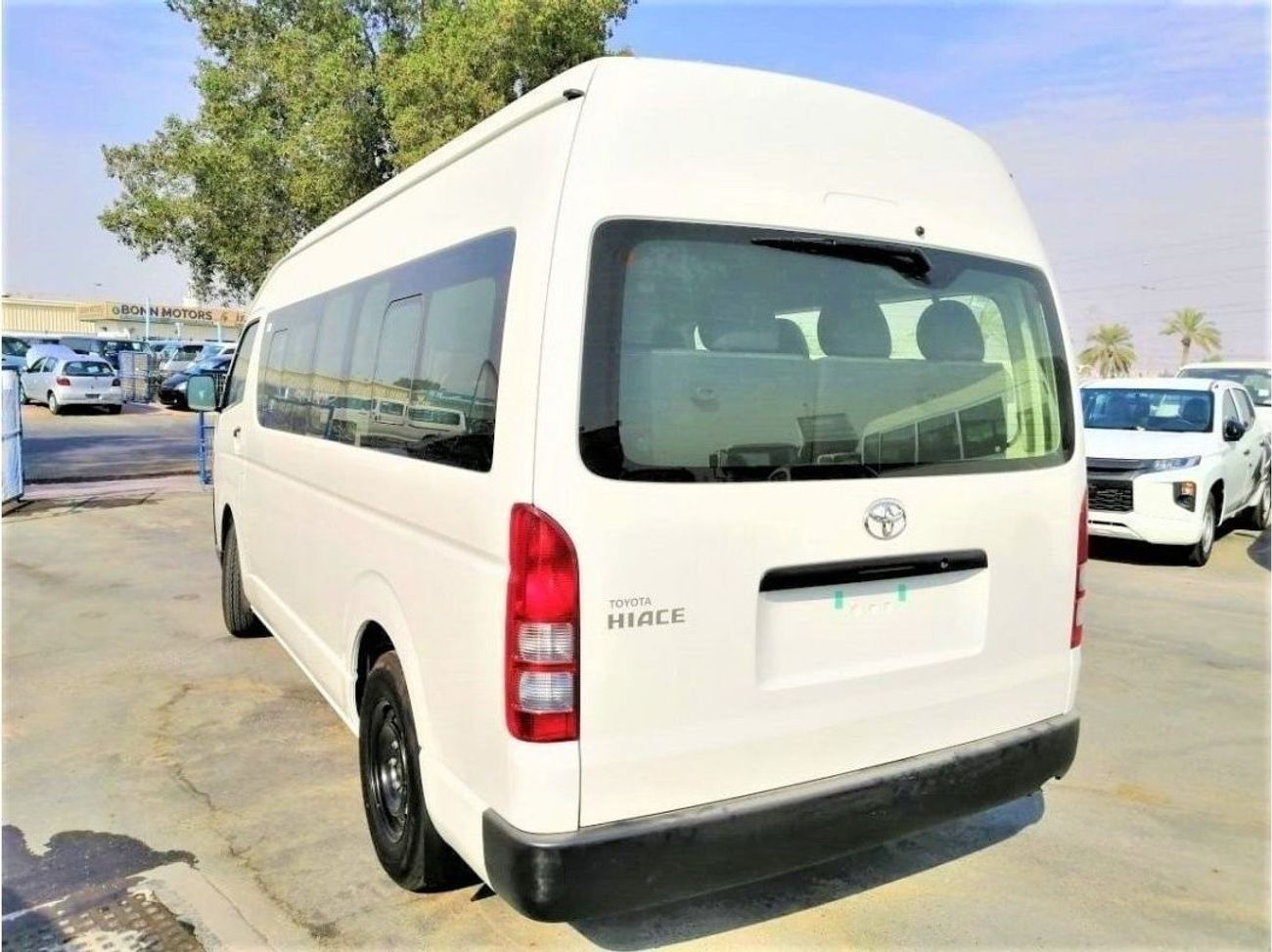 Toyota Hiace 2.5 engine // 2023 model