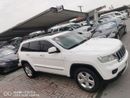 Jeep Cherokee sport 3.7L In excellent condition and requires no expenses