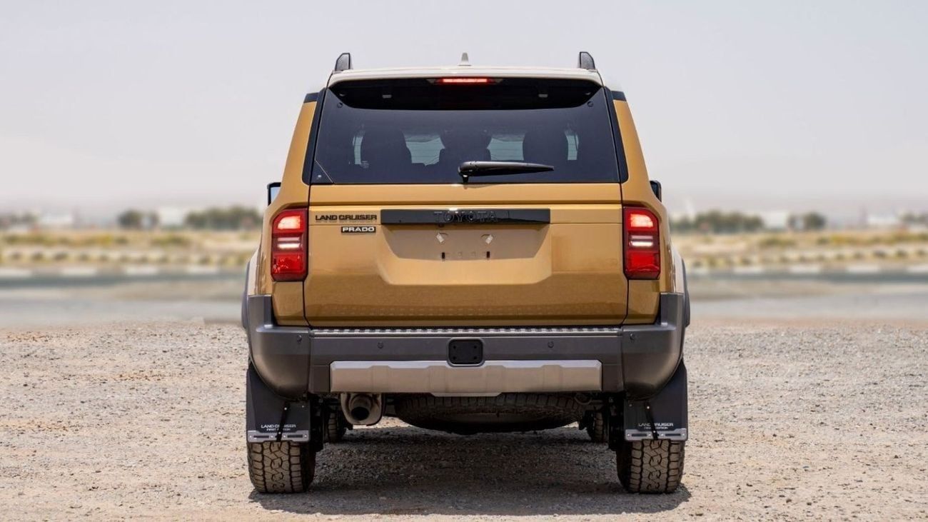 تويوتا برادو ADVENTURE 1ST EDITION 250 2.8D AT FIRST EDITION MY2025 – SAND & GREY ROOF