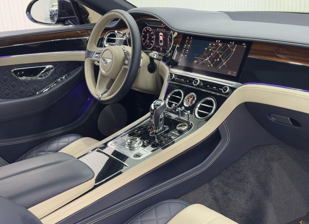 Bentley Continental GT 6.0L W12 (626 HP) 2020 Bentley Continental GT W12, 2026 Bentley Warranty + Service Pack, Very Low Km