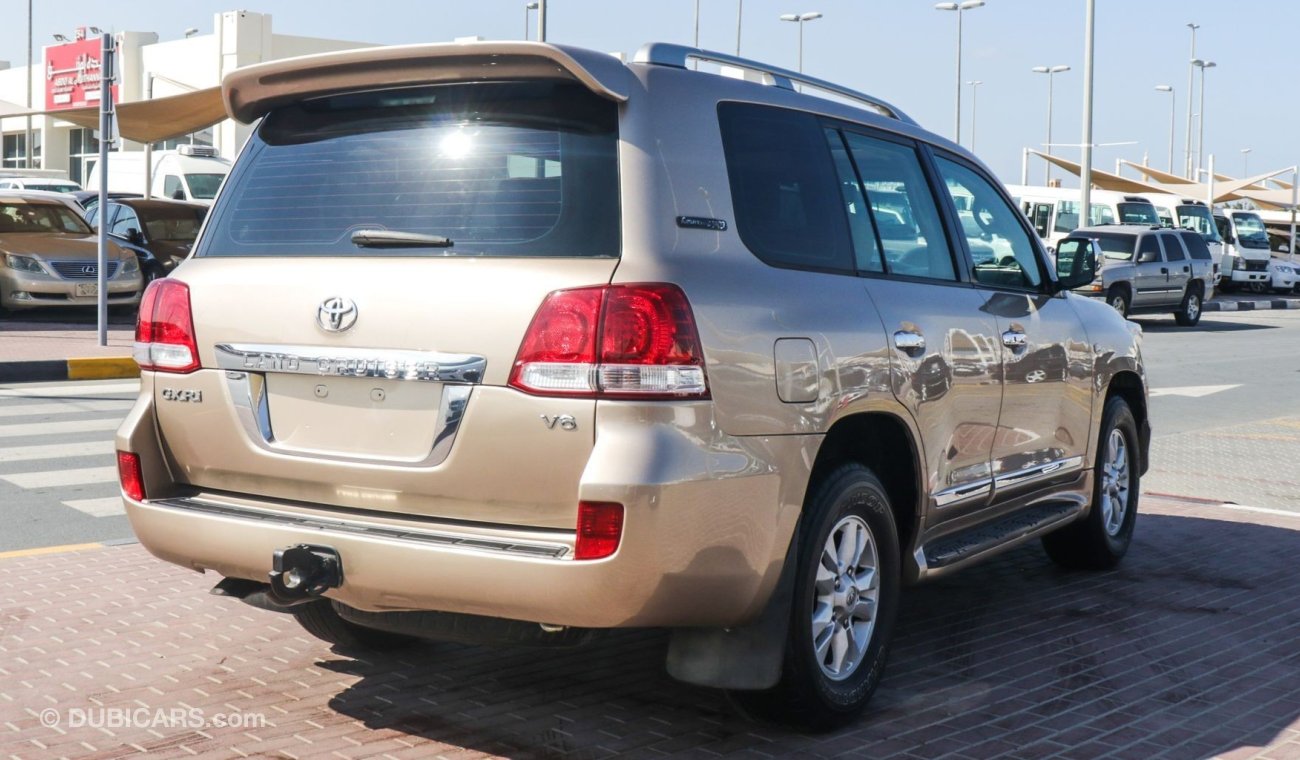 Toyota Land Cruiser GXR.i V6