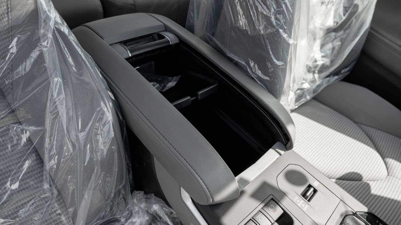 Toyota Highlander 2026 Toyota Highlander GLE 2.5L AT Hybrid (Silver)