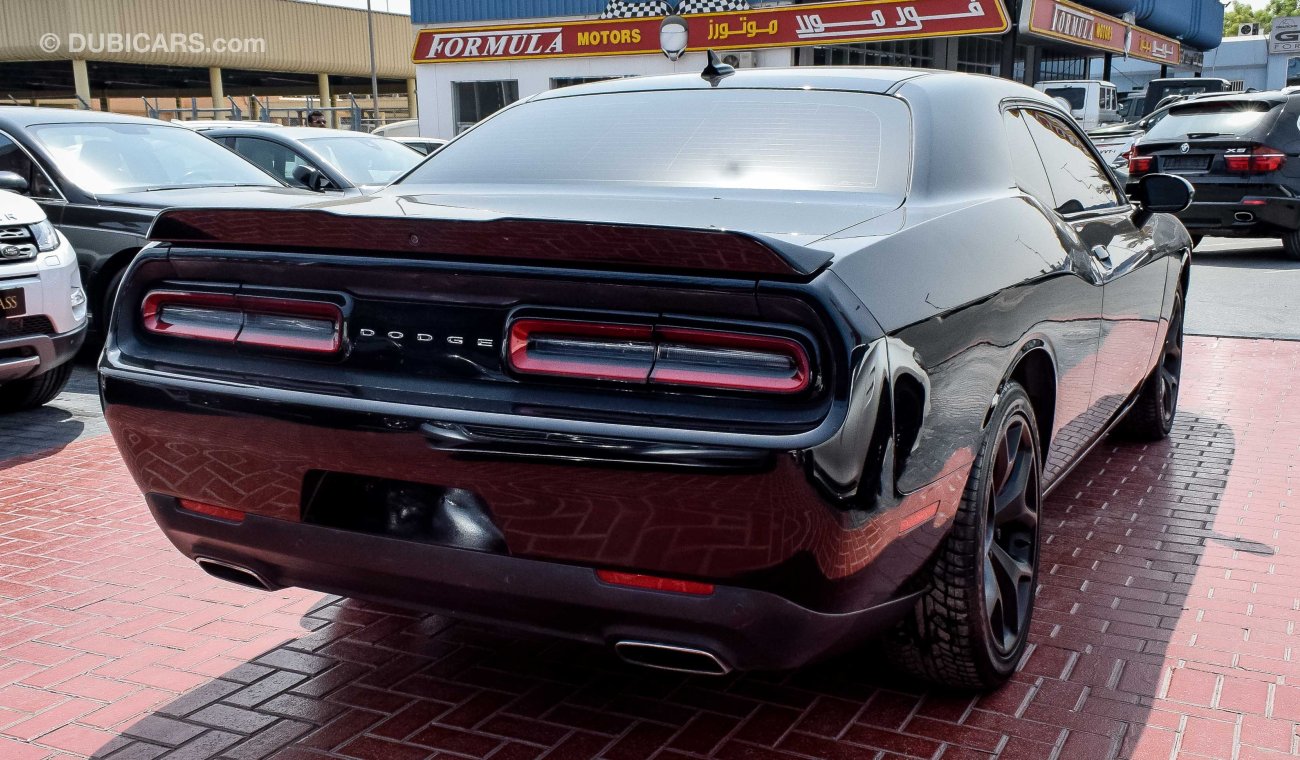 Dodge Challenger