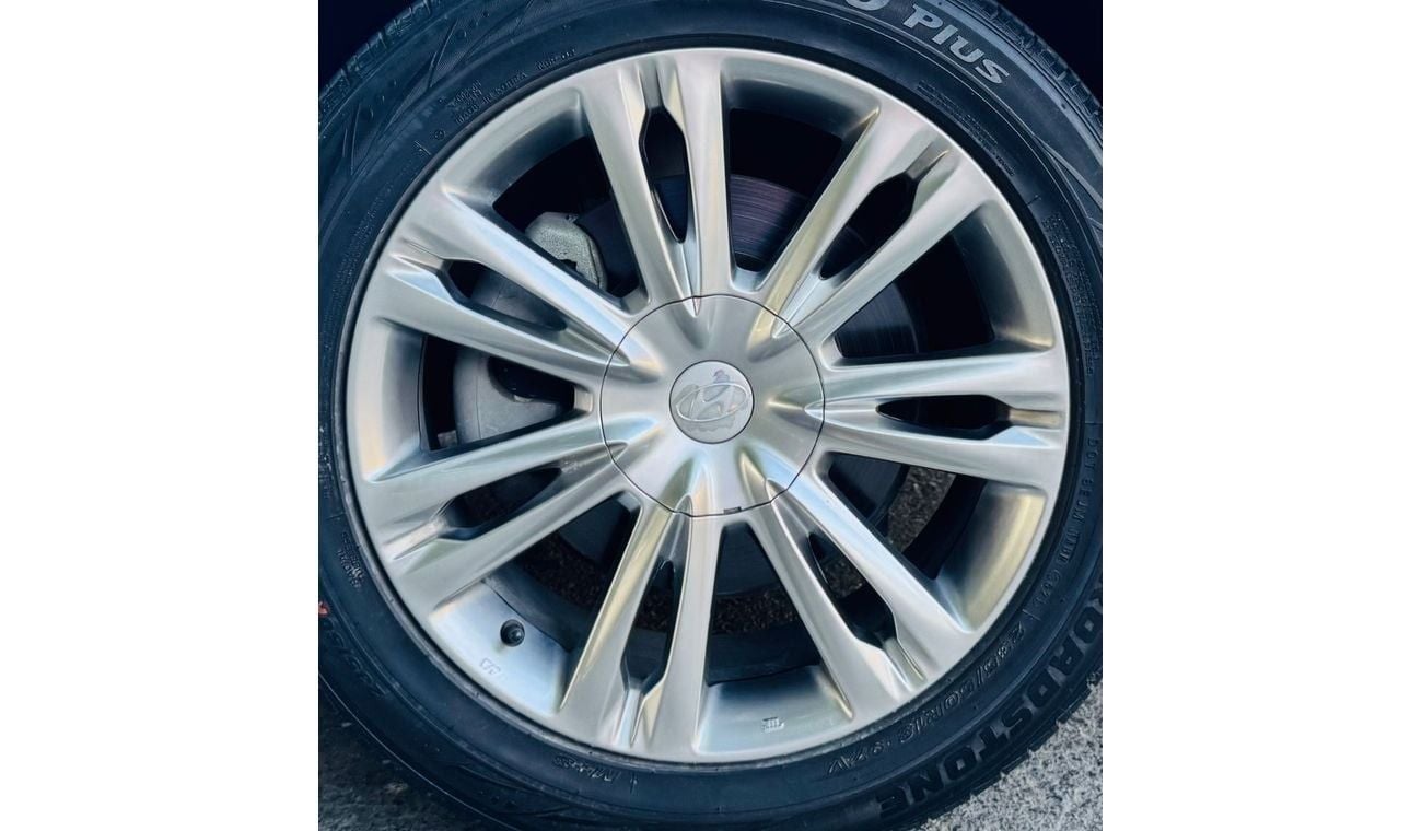 هيونداي جينيسس Royal 3.8L Royal 3.3L .. Low Milegea .. Perfect Condition