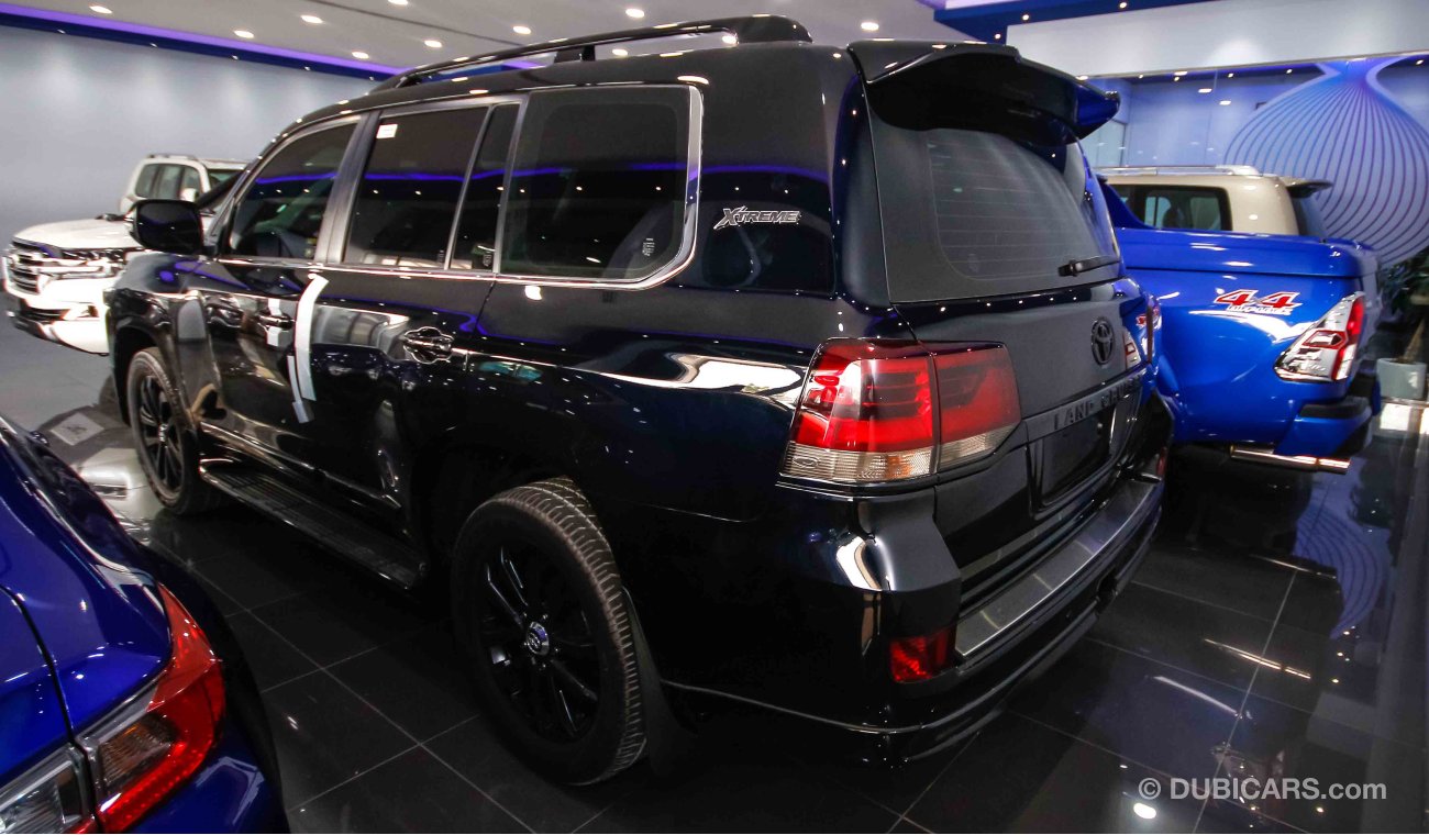 Toyota Land Cruiser 200 GX-R V8 4.5L Diesel Auto Black Edition