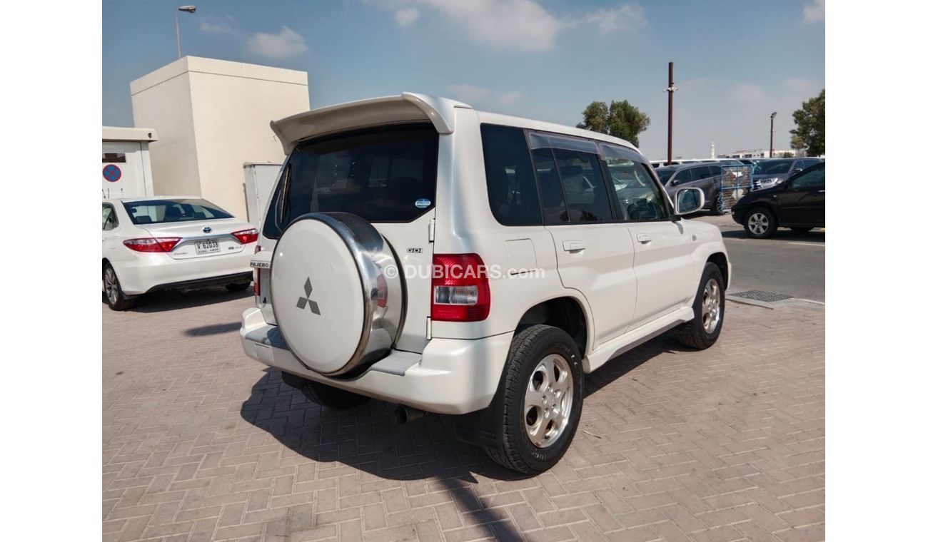 Mitsubishi Pajero MITSUBISHI PAJERO RIGHT HAND DRIVE(PM02873)