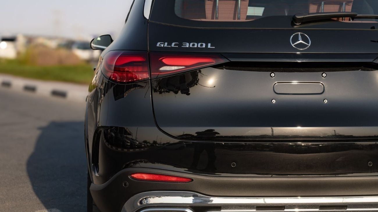 مرسيدس بنز GLC 300 2025 | MERCEDES GLC 300 L 4MATIC DAYNAMIC 7 SEATS