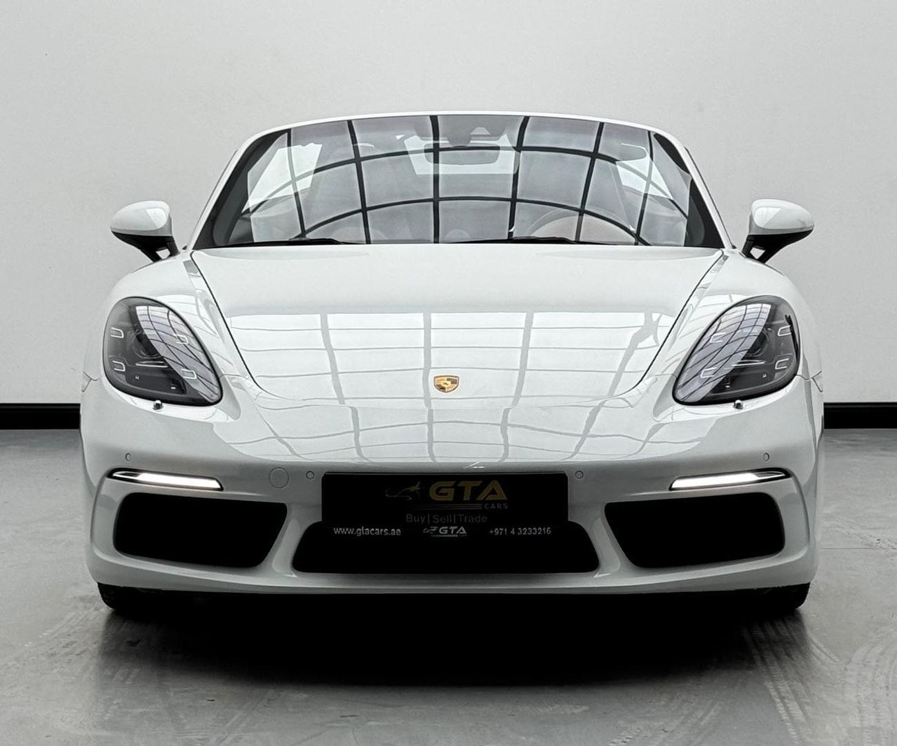 Porsche 718 Boxster S 2.5L A/T 2017 Porsche 718 Boxster S, Porsche Service History, Excellent Condition, GCC