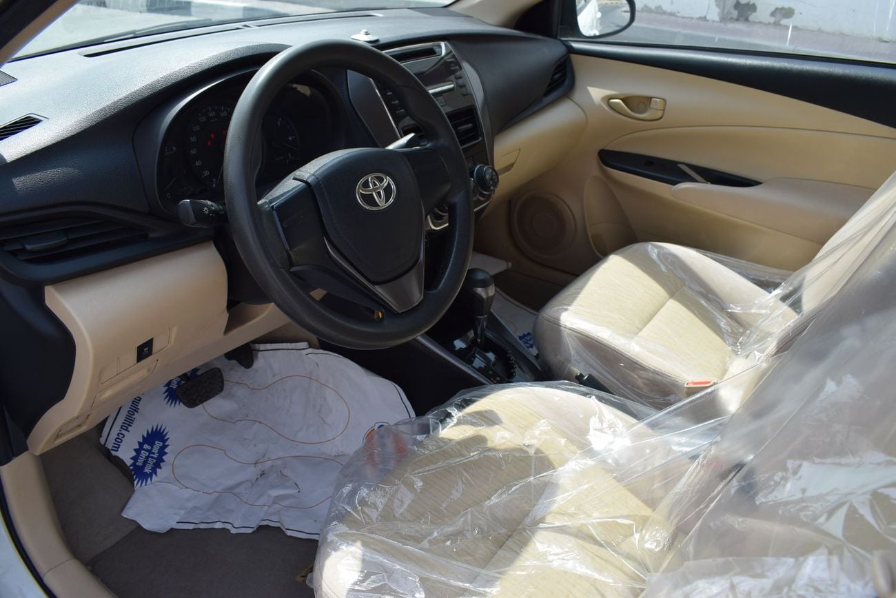 Toyota Yaris E 1.5 , model:2022. Only done 64700 km