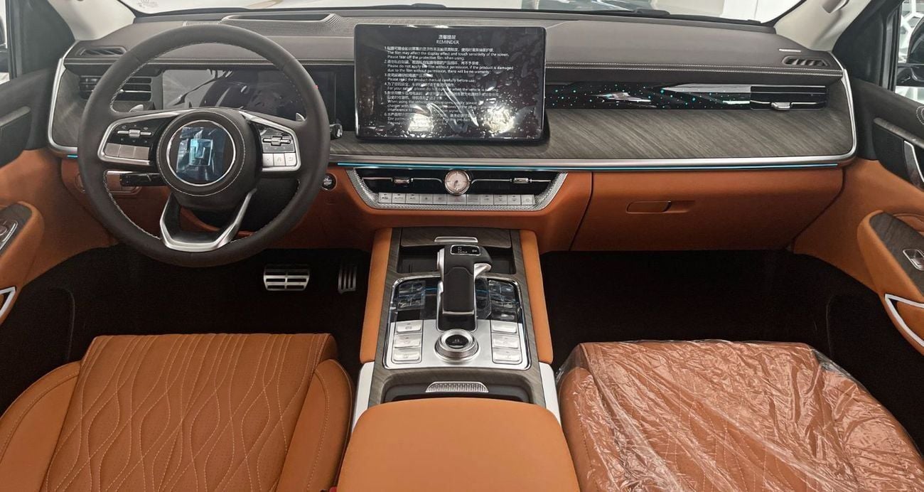 Tank 500 Prestige 3.0T V6 TWIN TURBO 3L-6CYL AUTOMATIC