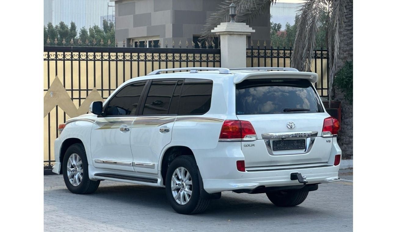 تويوتا لاند كروزر GXR 4.6L