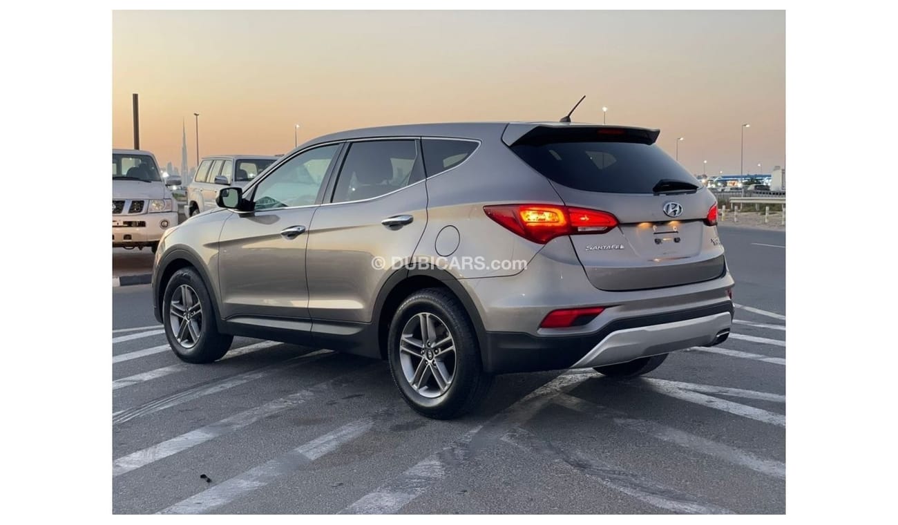 Hyundai Santa Fe “Offer”2018 Hyundai Santa Fe Sports 2.4L V4 AWD 4x4 -  - UAE PASS