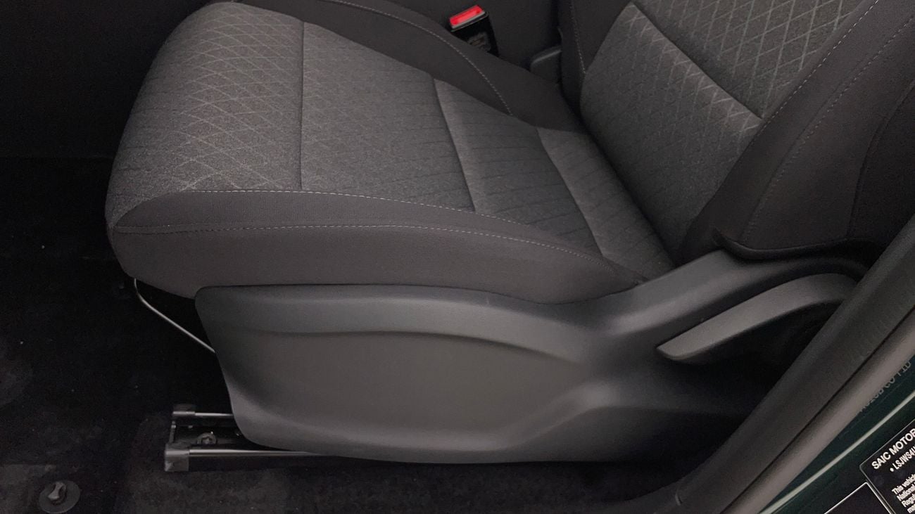 أم جي ZS STD 1.5 | بدون دفعة مقدمة | اختبار القيادة في المنزل