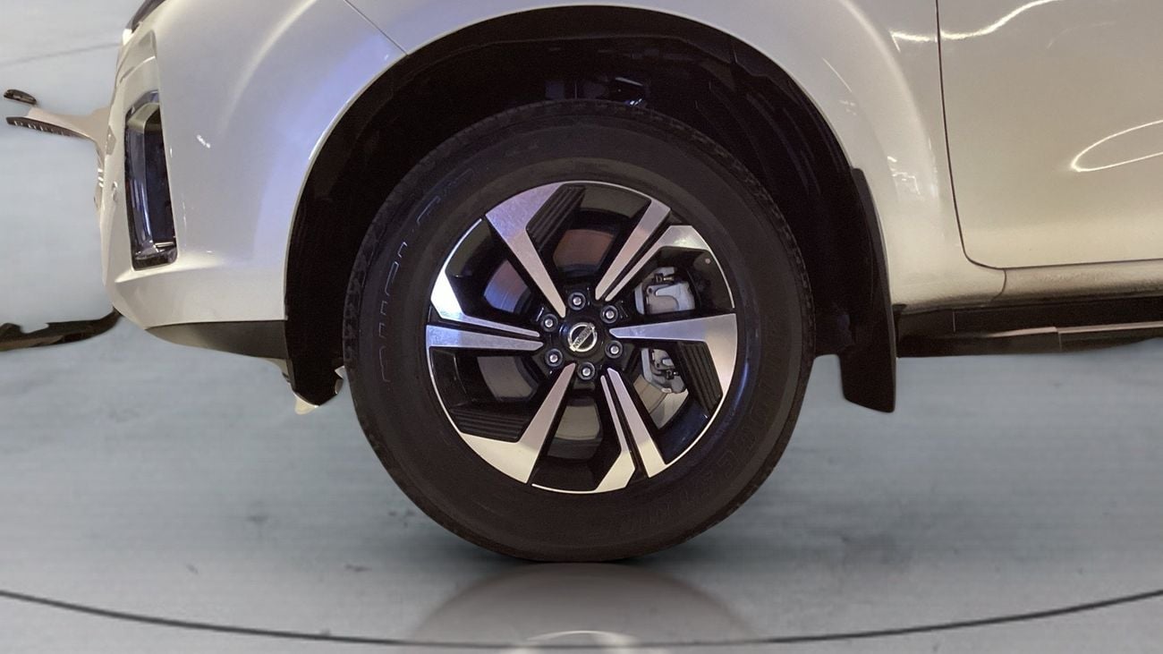 Nissan XTerra Platinum | Guaranteed Warranty | 0 Down Payment